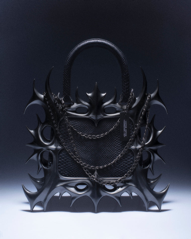 ThornCode Vessel · Black Python