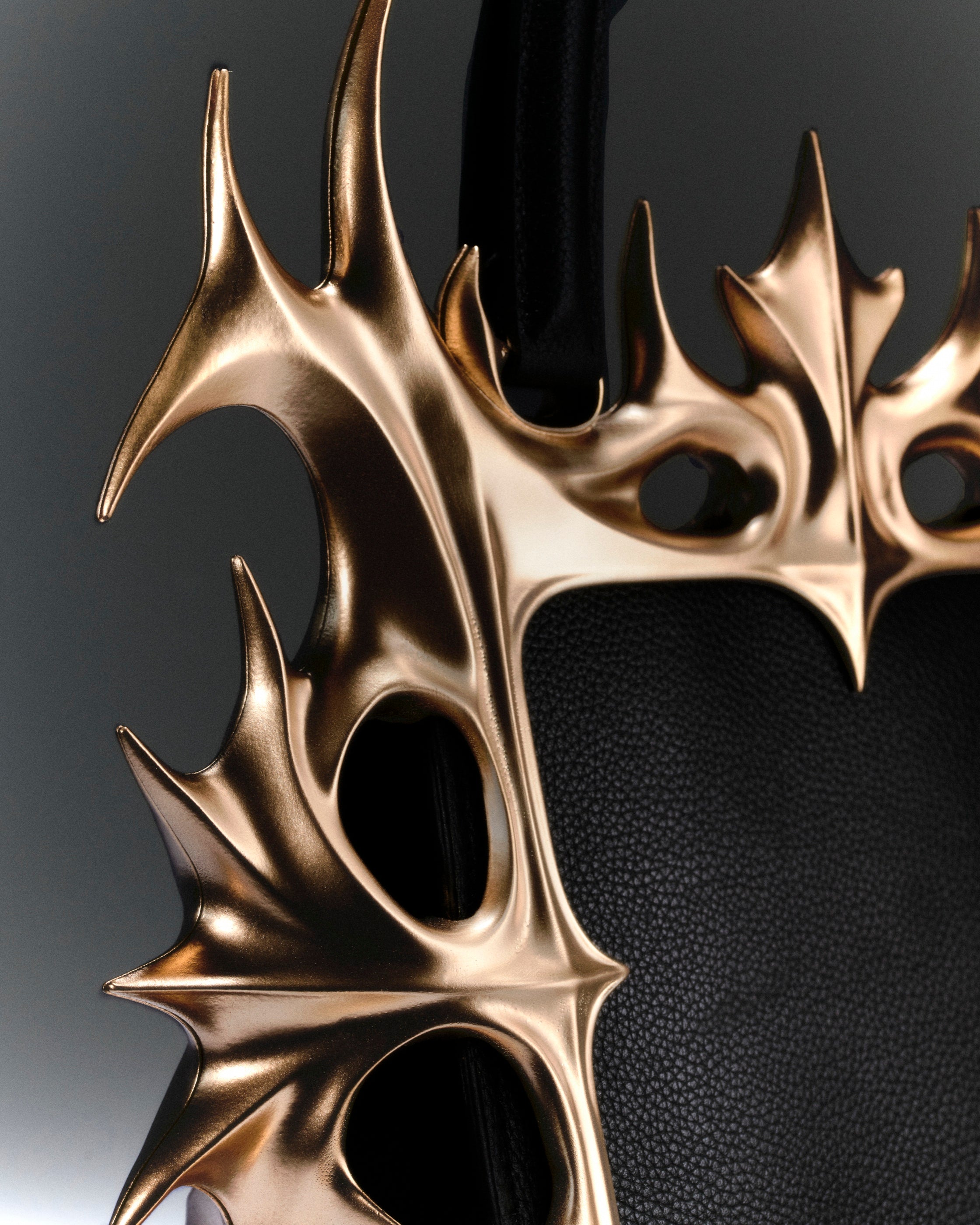 ThornCode Vessel · Gold