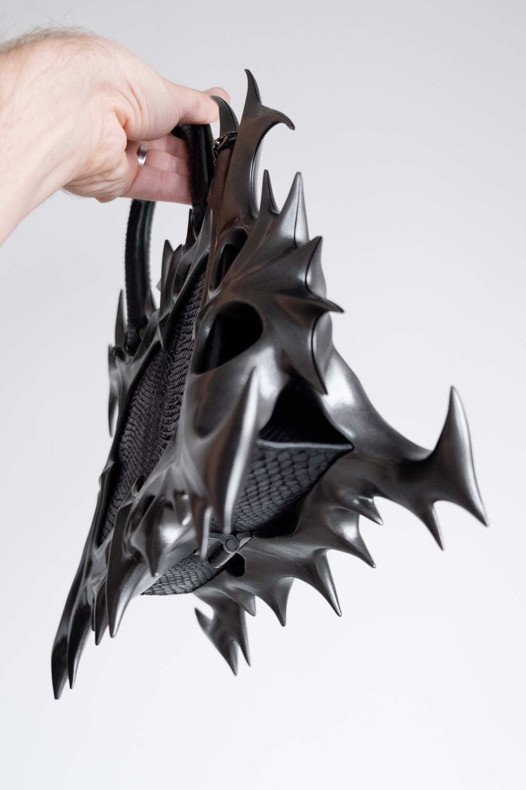 ThornCode Vessel · Black Python