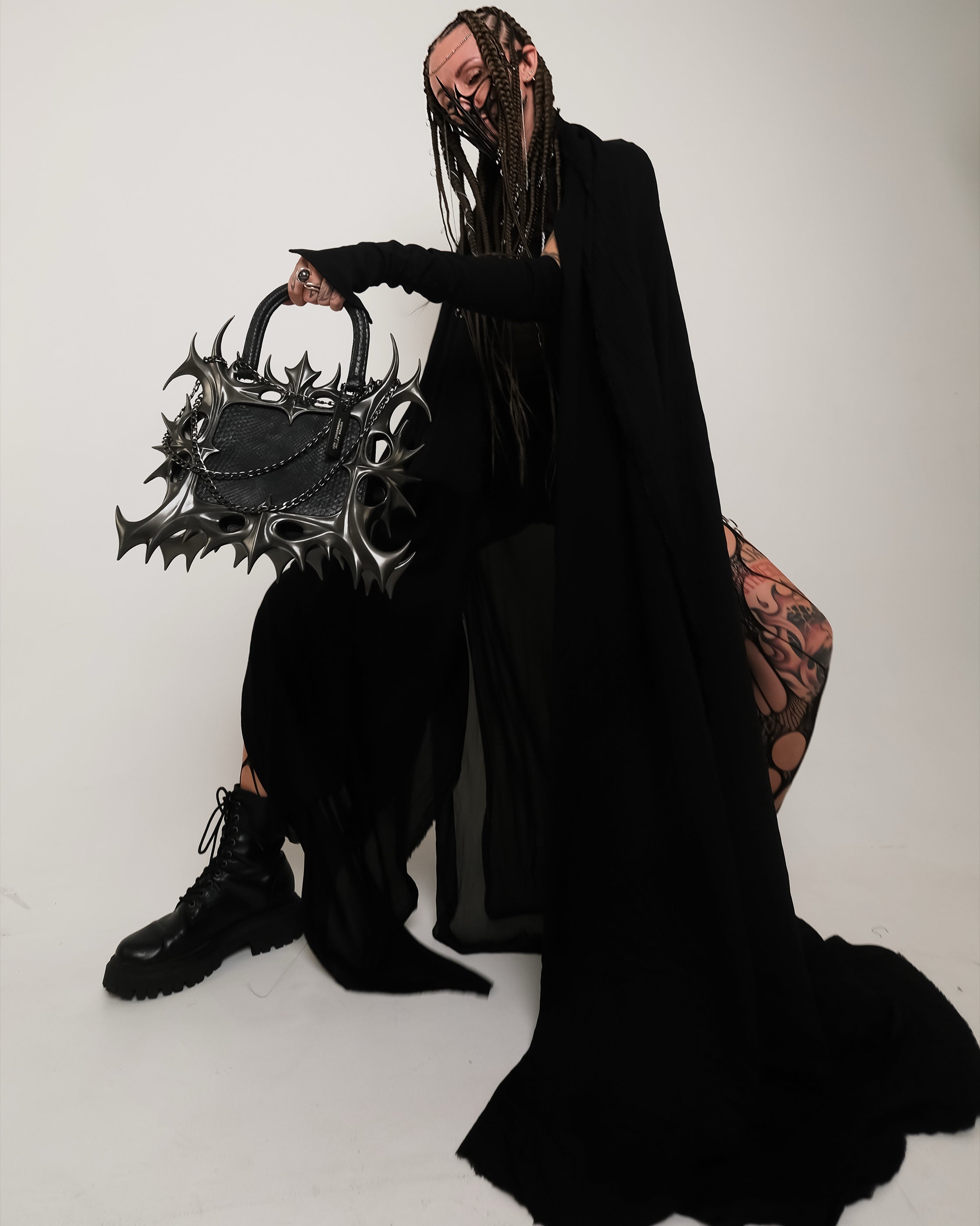 ThornCode Vessel · Black Python